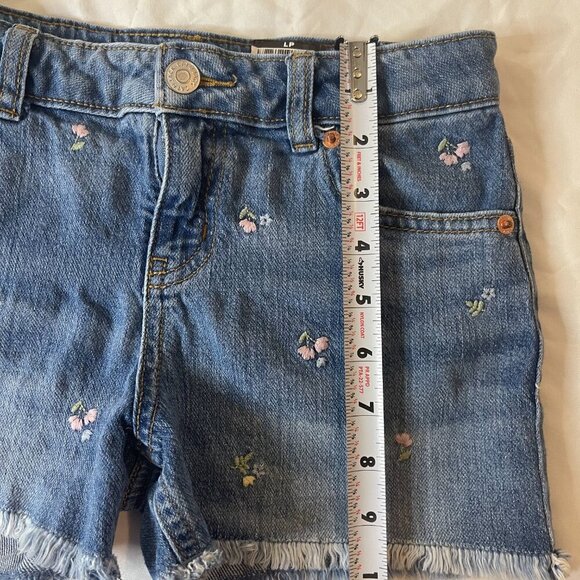 Cat & Jack. Short made of elasticized denim. Size M (8). Made in Vietnam. - Picture 5 of 7